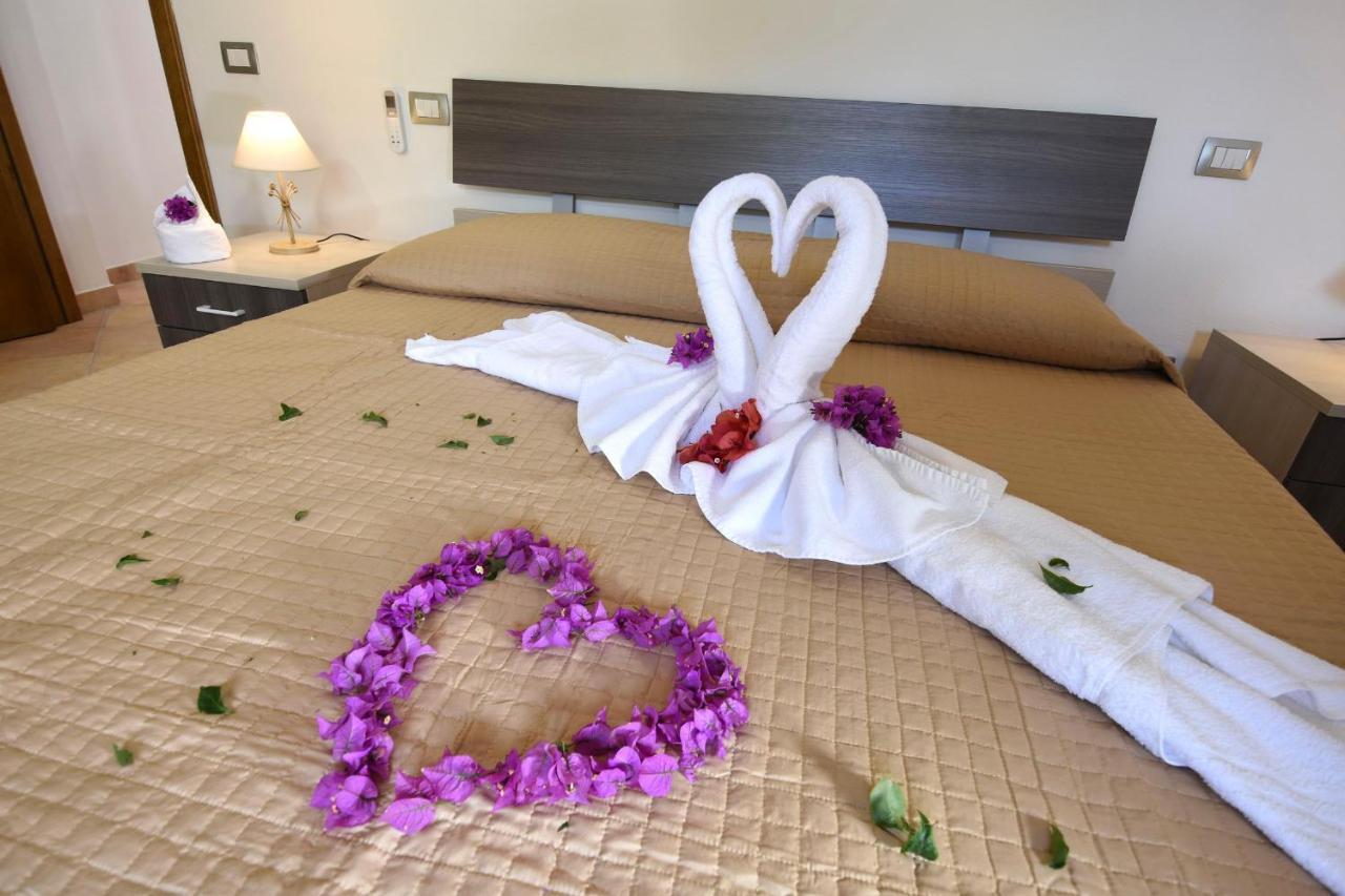 Apartment I Nidi Dei Cormorani คอสตาเรย์ ภายนอก รูปภาพ